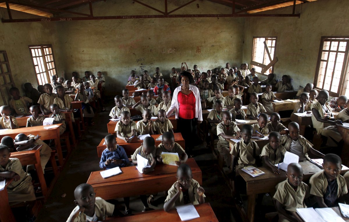 Бурунди школа